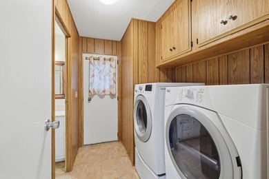 Major price Adjustment! Spacious, updated home in the - photo 34