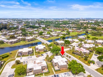 Beautiful 2-bedroom, 2 full and 1 half-bath home in a tranquil - photo 49