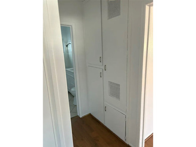 Great investment for this 3 units income property. One unit is - photo 10