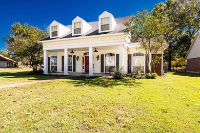 Lake Chicot Home For Sale in Lake Village Arkansas