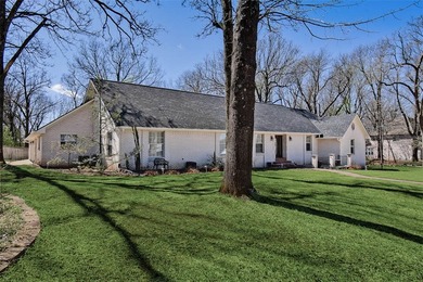 Welcome to this beautiful well-maintained home that blends - photo 1