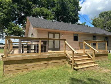 Lake Home For Sale in Hughes, Arkansas