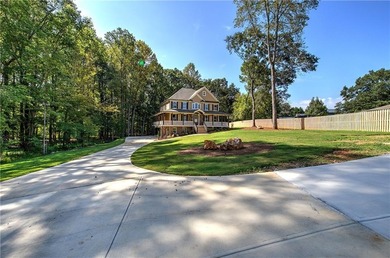 Welcome home to your gated retreat by the river! Luxury Living - photo 6