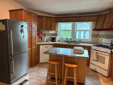 This Lovely Home is Located in The Sought After 55 & Over - photo 17