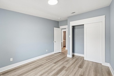 Welcome to 140 Palmetto Ave in Freeport! This beautifully - photo 22