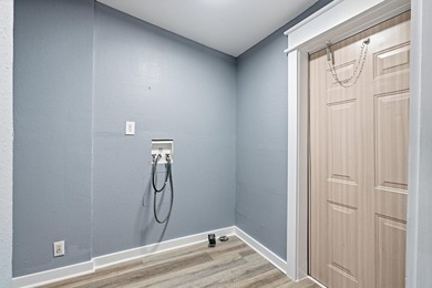 Welcome to 140 Palmetto Ave in Freeport! This beautifully - photo 26