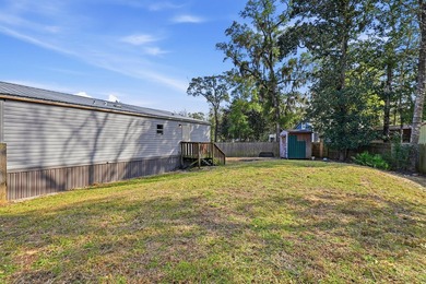 Welcome to 140 Palmetto Ave in Freeport! This beautifully - photo 31