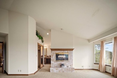 $900,000 Reduced! $582/ft By far the lowest priced home in - photo 35