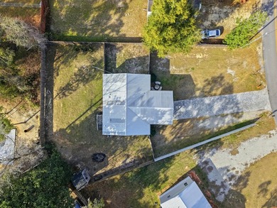 Welcome to 140 Palmetto Ave in Freeport! This beautifully - photo 36