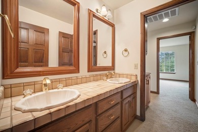 $900,000 Reduced! $582/ft By far the lowest priced home in - photo 43