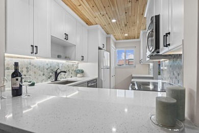 Don't miss your opportunity to own this beautifully renovated - photo 3