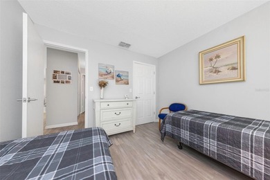 Under contract-accepting backup offers. * * DO NOT MISS OUT ON - photo 11