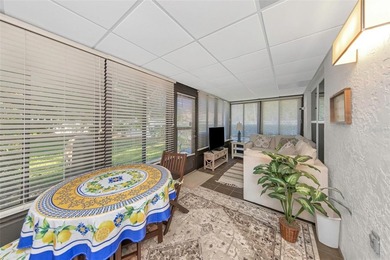 Under contract-accepting backup offers. * * DO NOT MISS OUT ON - photo 13