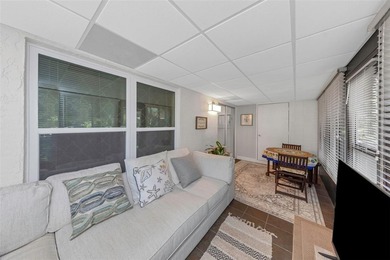 Under contract-accepting backup offers. * * DO NOT MISS OUT ON - photo 14