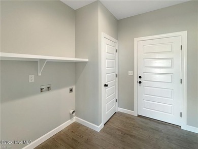 Call today to see the Georgetown Comfort.This stunning home - photo 15