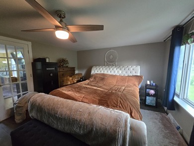 Stately 2-story home full of charm and character! This inviting - photo 26