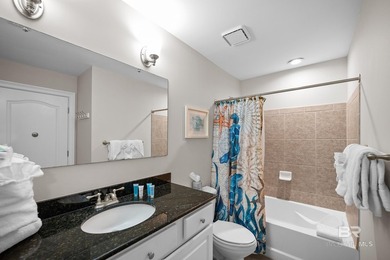Enjoy easy coastal living in this well-maintained 1-bedroom - photo 27