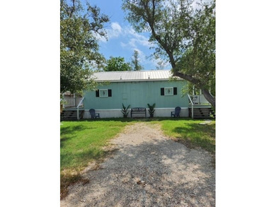 Adorable 1 bed/2 bath fully furnished Platinum Cottage - photo 1