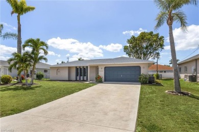 Cape Coral Lakes Area Home For Sale in Cape Coral Florida