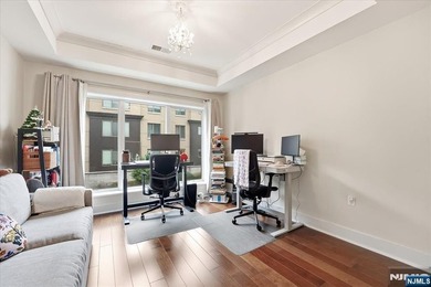 Welcome to Henley on Hudson, 150 Henley Place, Residence 210 - photo 17