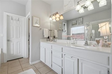 Welcome to this beautifully maintained 4-bedroom, 2.5-bath home - photo 19