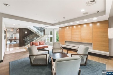 Welcome to Henley on Hudson, 150 Henley Place, Residence 210 - photo 36