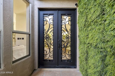 Welcome to WATERFRONT luxury living in The Landings at - photo 7