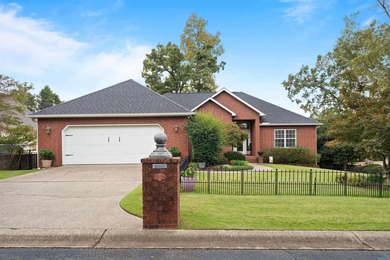 Lake Home For Sale in Hot Springs, Arkansas