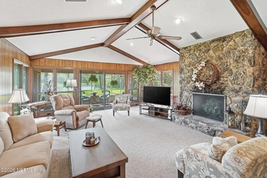 Exceptional, one level home located on Pine Lake in the highly - photo 9