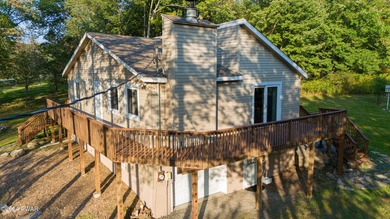 Windemere Pond Home For Sale in Lake Ariel Pennsylvania