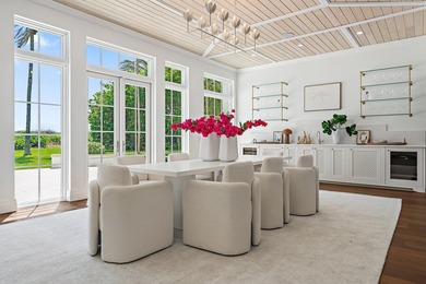 Set on nearly an acre with 100 feet of direct ocean frontage - photo 6