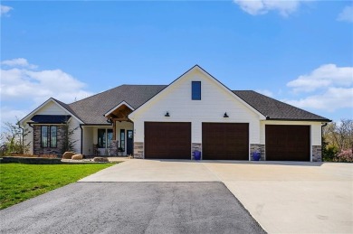 Lake Home For Sale in Smithville, Missouri