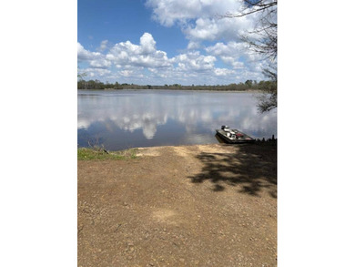 0.70 Ac + Leaseback located in a private Subdivision and - photo 13