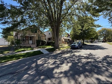 Unique opportunity for an ADULT FOSTER CARE facility setup with - photo 15