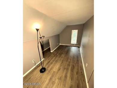 Looking to grow your investment portfolio? This well-maintained - photo 20