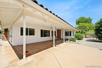 Welcome to the highly sought-after 55+ community of Oaks North! - photo 25