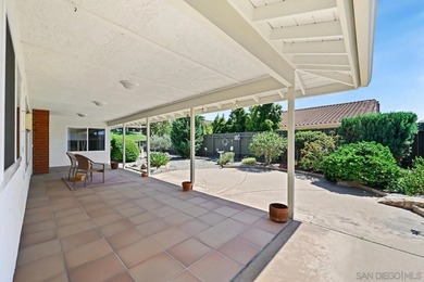 Welcome to the highly sought-after 55+ community of Oaks North! - photo 27