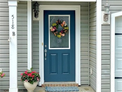 Affordable beach living in Shadowlawn. Beautiful two-unit - photo 1
