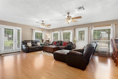 Welcome to your private lakeside retreat on the shores of Lake - photo 33