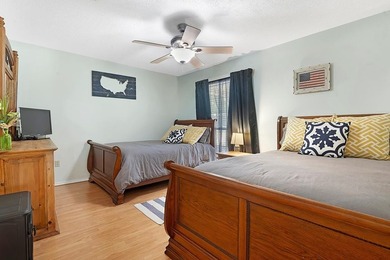 Welcome to your private lakeside retreat on the shores of Lake - photo 37