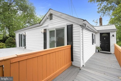 Set along the sheltered banks of Stony Creek, this nearly - photo 38