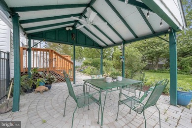 Set along the sheltered banks of Stony Creek, this nearly - photo 45
