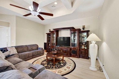 Enjoy a touch of elegance and sophistication in this 4-bedroom - photo 5