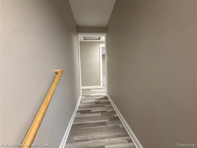 Unique opportunity for an ADULT FOSTER CARE facility setup with - photo 48