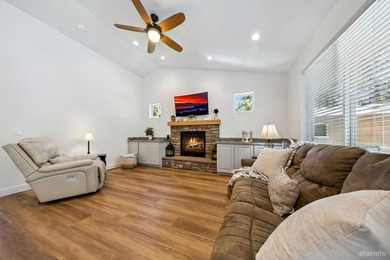 Built in 2022 and located in the desirable Al Tahoe neighborhood - photo 5