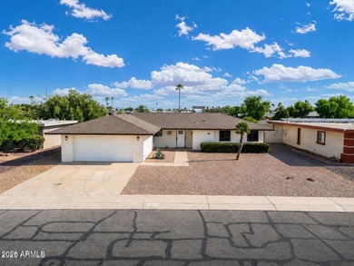 Why settle for outdated when you can have practically brand new? - photo 1