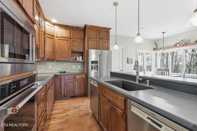 Private Estate on 20+ Acres | 4-Bedroom Home with Bonus Room - photo 7
