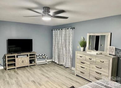 GREAT RENTAL HISTORY on this recently renovated townhome with a - photo 21