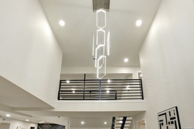 Welcome to 13707 Bluffmont, an exceptional blend of modern - photo 7