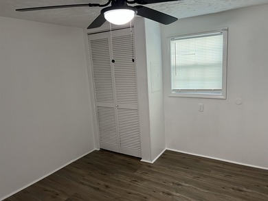 Beautiful Remodeled 4/Bed -3/Bath home with a Mother-in-law - photo 30